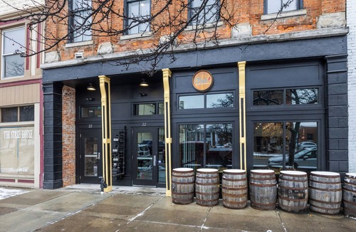 Delaware Apartment | Downtown Delaware Full Kitchen Luxury Loft