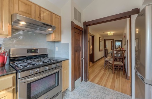 Downtown Condo | Downtown Delight off Pearl street