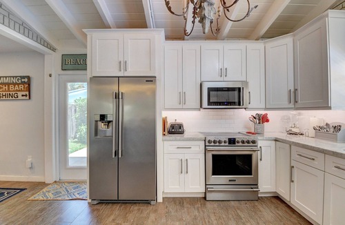 Lake Ida Shores House | Downtown Delray Beach House, Heated Pool, 5 min to Atlantic Ave