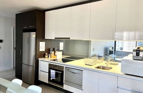 Melbourne Central Business District Apartment | Downtown Deluxe - 2 BR x 2 Apartment