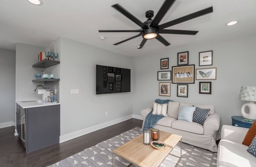 Downtown Des Moines House | Downtown Des Moines Near Lake/Recreation