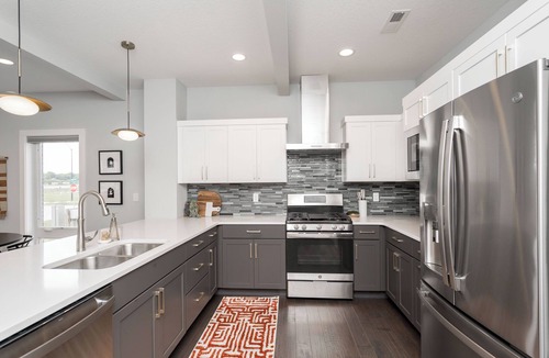 Downtown Des Moines House | Downtown Des Moines Near Lake/Recreation