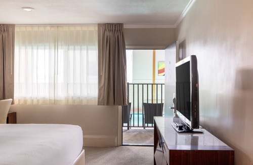 Dover Hotel | Downtown Dover Inn