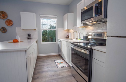 Denver Heights Cottage | Downtown Dream Home Spacious 4br/2ba Sleeps 12!