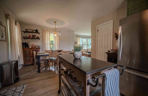 Acworth House | Downtown Dugout: Pool Table, Patio & Near Acworth!