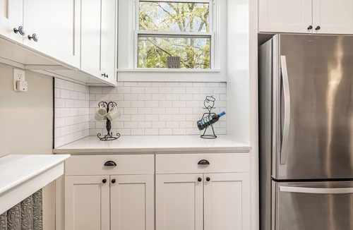 Valparaiso Apartment | Downtown Duplex: 2 delightful units under 1 roof!