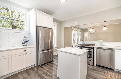 Valparaiso Apartment | Downtown Duplex: 2 delightful units under 1 roof!