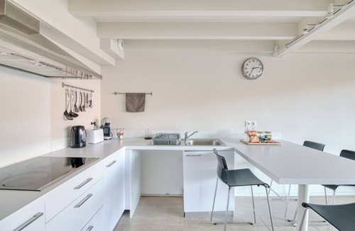 Toulouse East Condo | Downtown duplex 70m2 - Air-conditioned - Wi-Fi