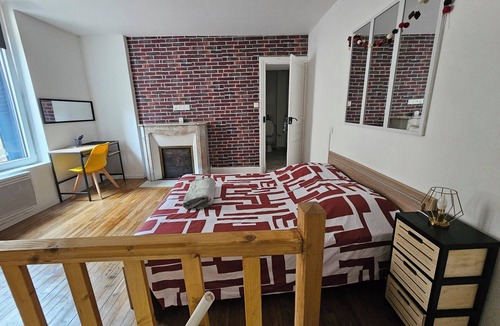 Montlucon House | Downtown duplex, 8 minutes' walk from Montluçon train station