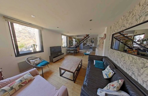 Gambetta Apartment | Downtown duplex