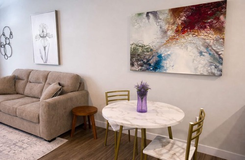 Downtown Eau Claire Apartment | Downtown Eau Claire 1BR on S Barstow