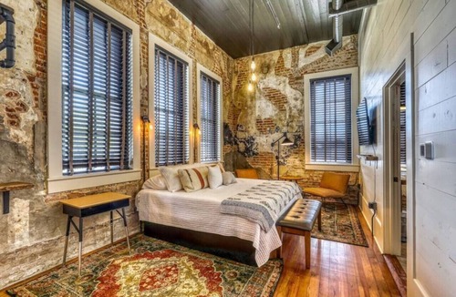Brenham Hotel | Downtown elegance, The Brenham Schoolhouse hotel