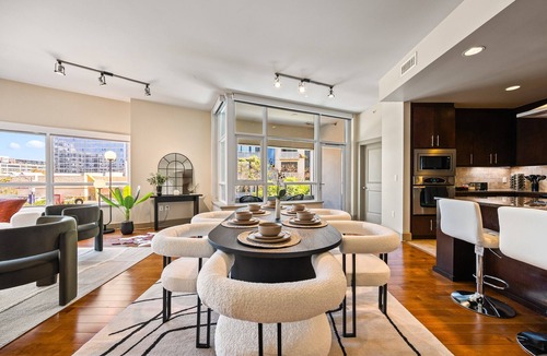 East Village Apartment | Downtown Elite Stay - Steps from Gaslamp & Petco