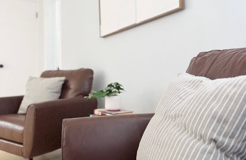 Evansville Apartment | Downtown EVV Studio/Chandler C