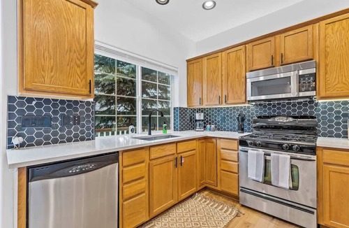 Southside House | Downtown Flag | Immaculate Design | Pet-Friendly!