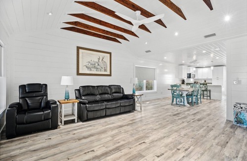 Port St. Joe House | Downtown Florida Cottage Sleeps 6