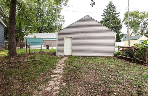 West Central House | Downtown Fort Wayne Vacation Rental | Walk to Shops & Dining