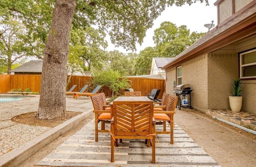 Carter Riverside House | Downtown Fort Worth 4 Bedroom Rental Perfect for Relocations & Temporary Stays
