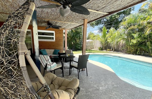 Shady Banks House | Downtown Ft Lauderdale PRIVATE HEATED Pool Home- 3.5mi to beach