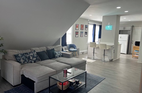 Mount Pleasant Apartment | Downtown Gem: Providence Loft; Mini get Away!