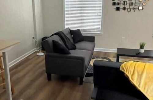 Five Points Apartment | Downtown Getaway/Free Parking