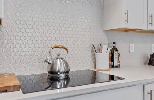 Wake Forest Condo | Downtown Getaway: Wake Forest - Walkable to Downtown!