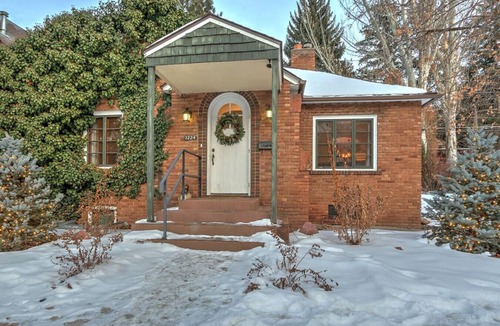 Glenwood Springs House | Downtown Glenwood Retreat