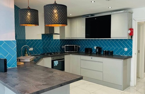 Oxford House | Downtown Guesthouse