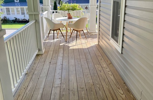Harbor Springs House | Downtown Harbor Springs Haven—Walk to Beach, Shops & Restaurants