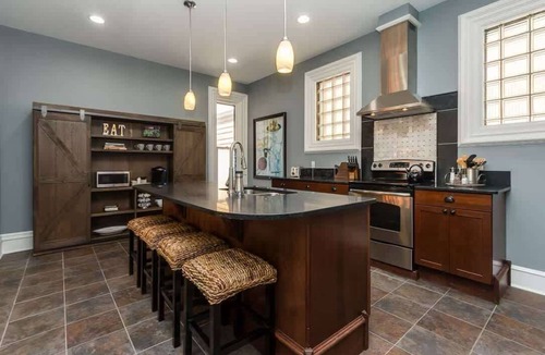 Grand Rapids Apartment | Downtown Historic Luxury Gem with Private Parking