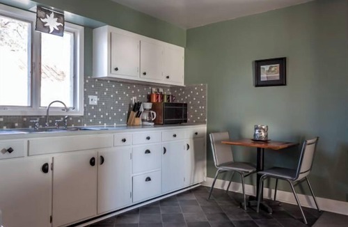 Ste Genevieve Apartment | Downtown historic main street
