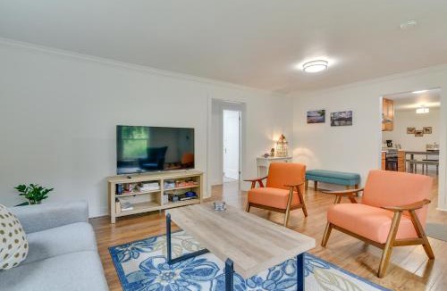 Stevenson House | Downtown Home w/Patio - Walk to Shops & Dining!