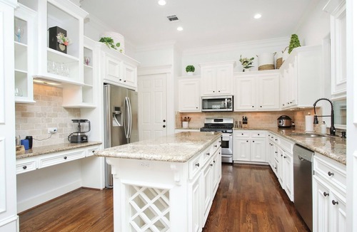 Shady Acres House | Downtown Houston-Private Pool, Hot Tub & Game Room