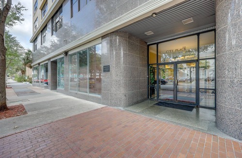 Downtown Jacksonville Apartment | Downtown Jacksonville Studio w/City Views!