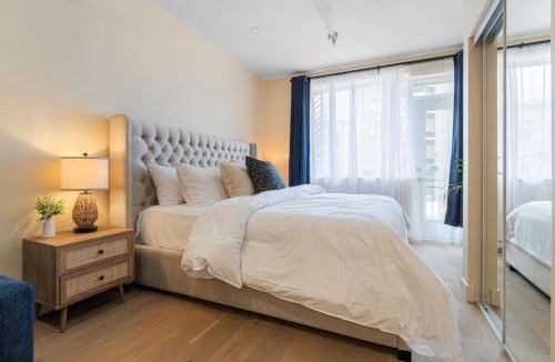 Gay Village Apartment | DownTown King Suite with Balcony