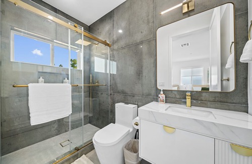 Westlake House | Downtown LA Escape