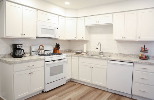 Conneaut Lake Condo | Downtown Lake View Condo -Unit 2