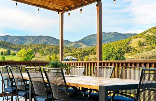 Lava Hot Springs House | Downtown Lava - Views Huge Yard Slide Games