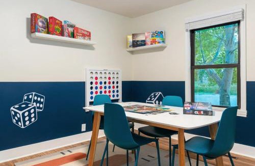 Lava Hot Springs House | Downtown Lava - Views Huge Yard Slide Games