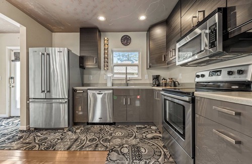 Colorado Springs House | Downtown Lightning Lab - Foosball + Pet Friendly