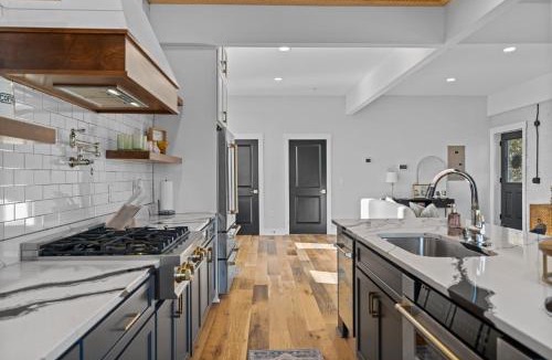Lillington Apartment | Downtown Lillington Loft