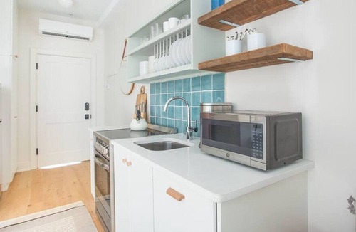 Yamacraw Village Apartment | Downtown Loft Near Everything