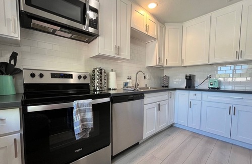 Loomis House | Downtown Loomis Modern Farmhouse 3