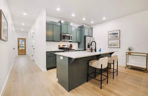 Rogers House | Downtown Luxe-Easy 0.7 mi walk to DT-New/Modern