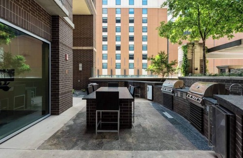Waller Creek District Apartment | Downtown | Luxury 2BD Apt. | Pool | Gym | Great Views
