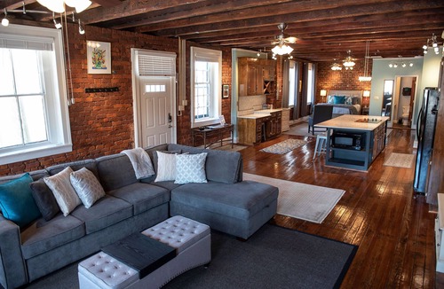 Central Business District Apartment | Downtown Lynchburg Historic Loft on Main Street with Parking Spot