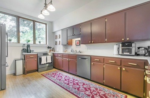 Tenney-Lapham House | Downtown Madison Lake Mendota Historic Mansion: great location!