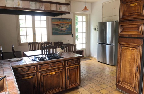 Saint-Avertin House | Downtown manor house for 14 people 5 bathrooms