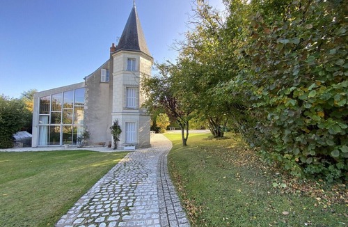 Saint-Avertin House | Downtown manor house for 14 people 5 bathrooms