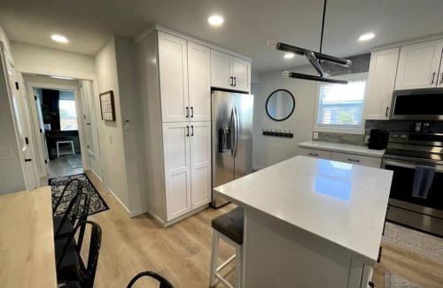 Wapato Point House | Downtown Manson convenient cottage 3BR/ 2BA.